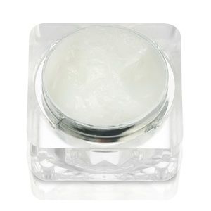 Creme De La Cube Lip Creme